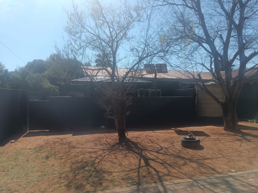 4 Bedroom Property for Sale in Hadison Park Northern Cape